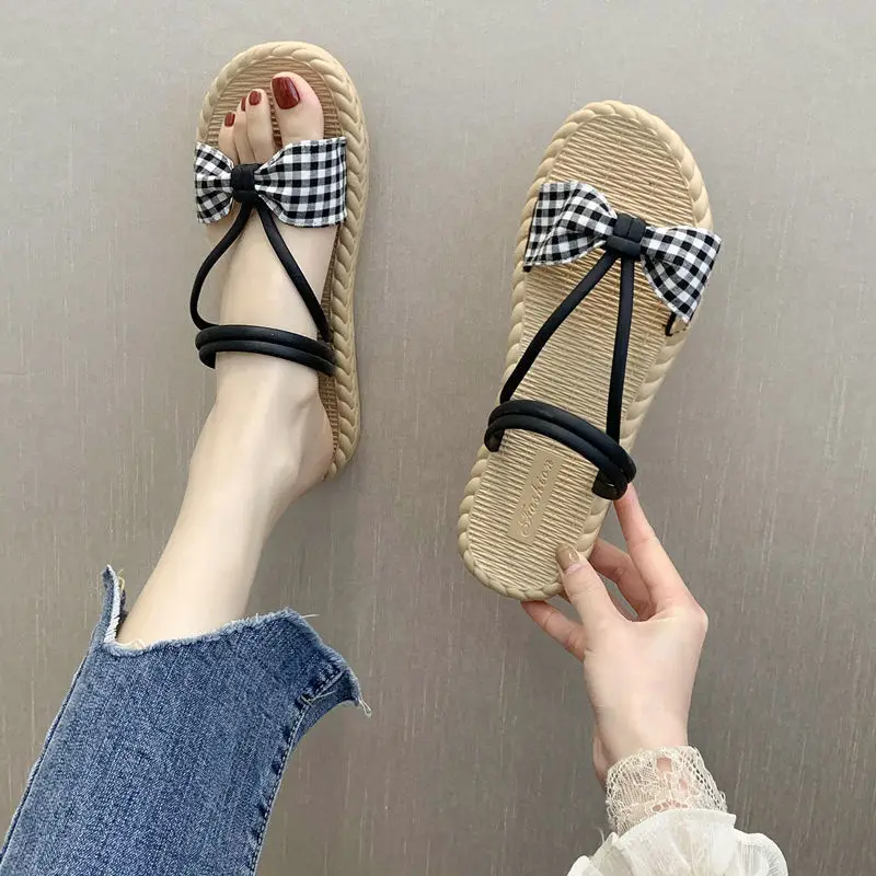 Ladies Grid Pattern Shoes Hot Sale Classical Women for Women Fashion Summer Trend Woven Straw Flip Flops Bamboo Slippers Sandals