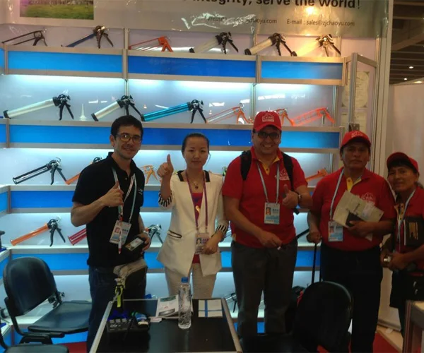 Factory Direct Sales Wholesale Longlasting wall paint aluminum alloy spray gun