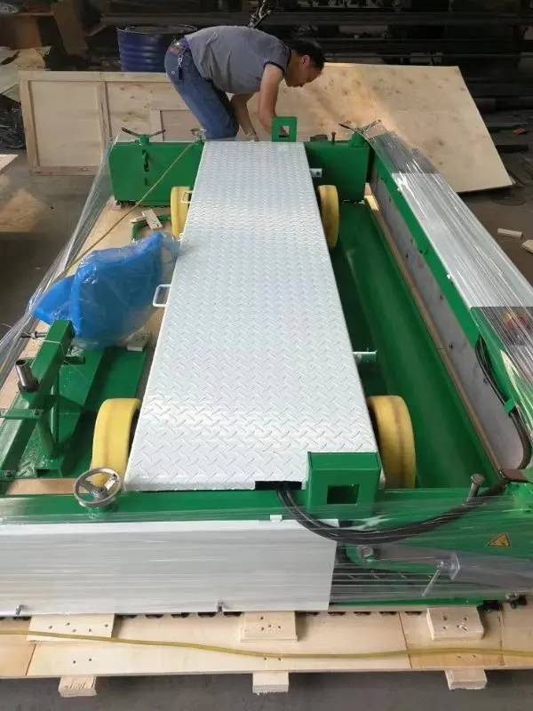 Hot Sales Paver Making Machinery Tpj-2.5 Automatic Running Track Paver Machine For Sale FN-Z-2201063
