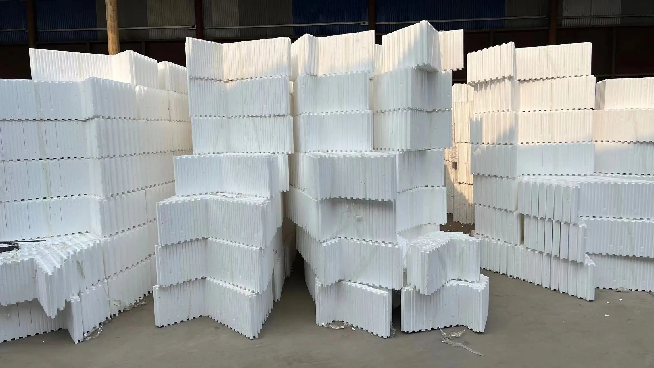 2023 Hot Selling Insulated Concrete Forms Block Icf  Large Concrete Blocks