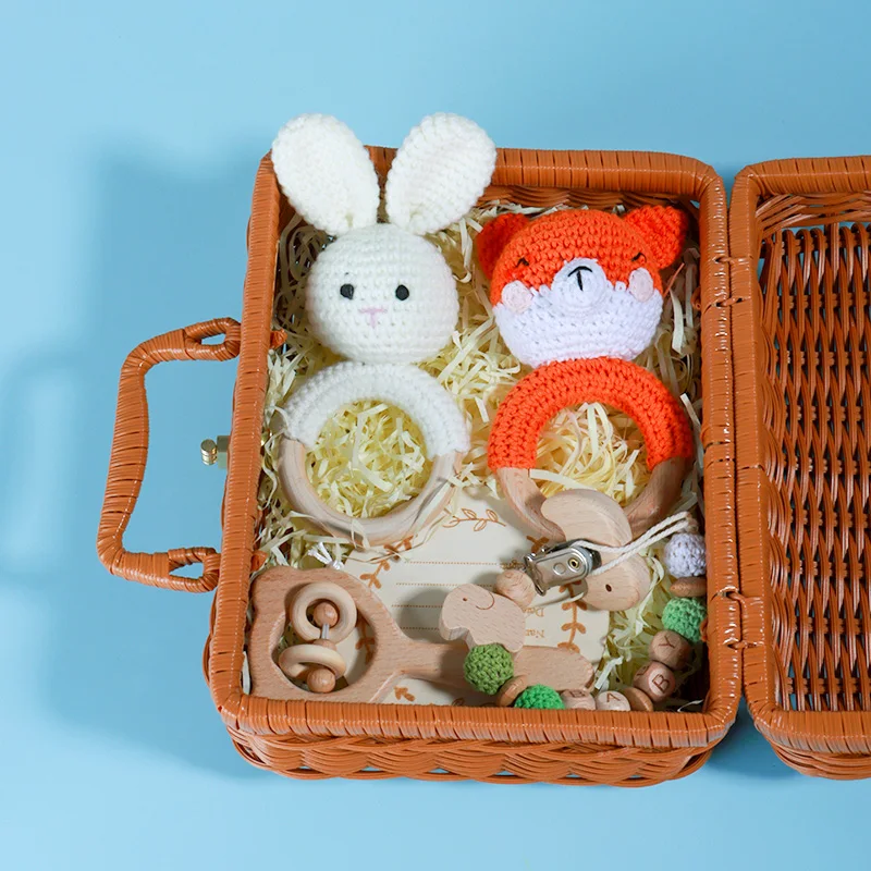 Wholesale 5Pcs Crochet Animal Rattle Baby Gift Set Teether Rattle Toy Set baby sets newborn gift