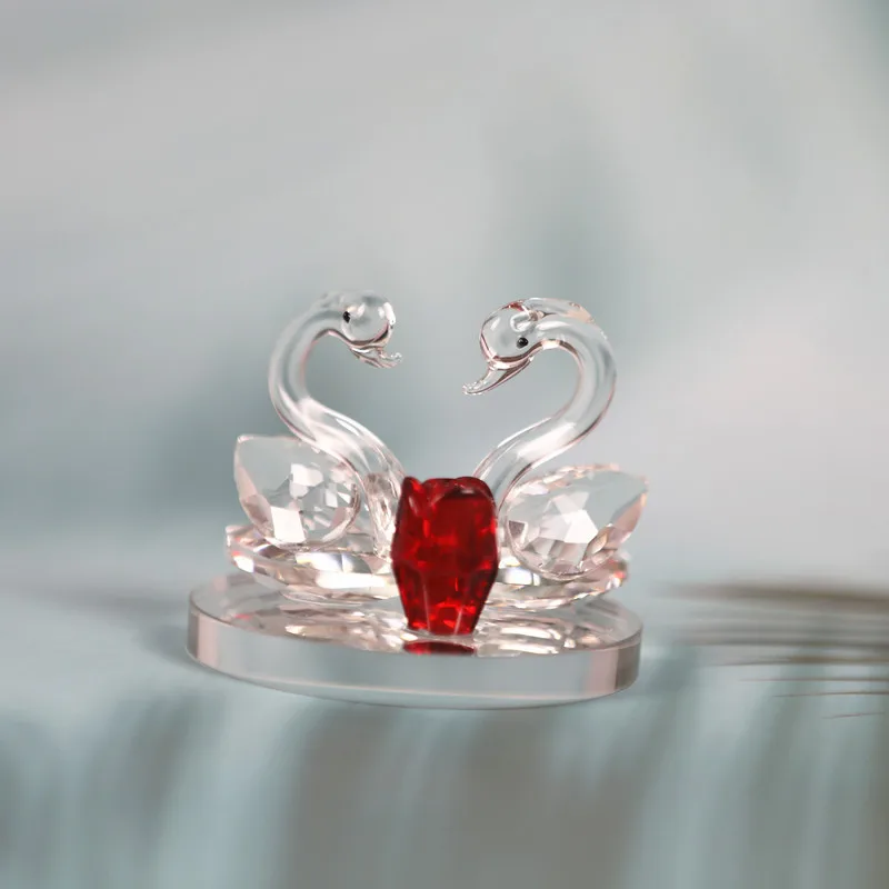 Low  MOQ custom Wedding Souvenirs memento prepared For Guests Crystal Swan Wedding Favors Gifts Swan For Gifts