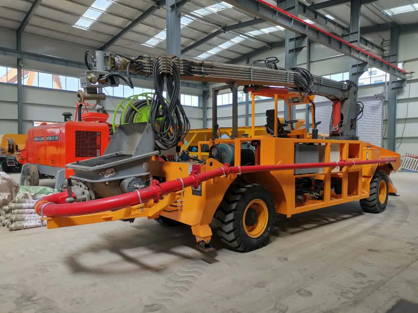 MINLE new machine Concrete Sprayer pump Truck Mounted Wet shotcrete machine for concrete spraying