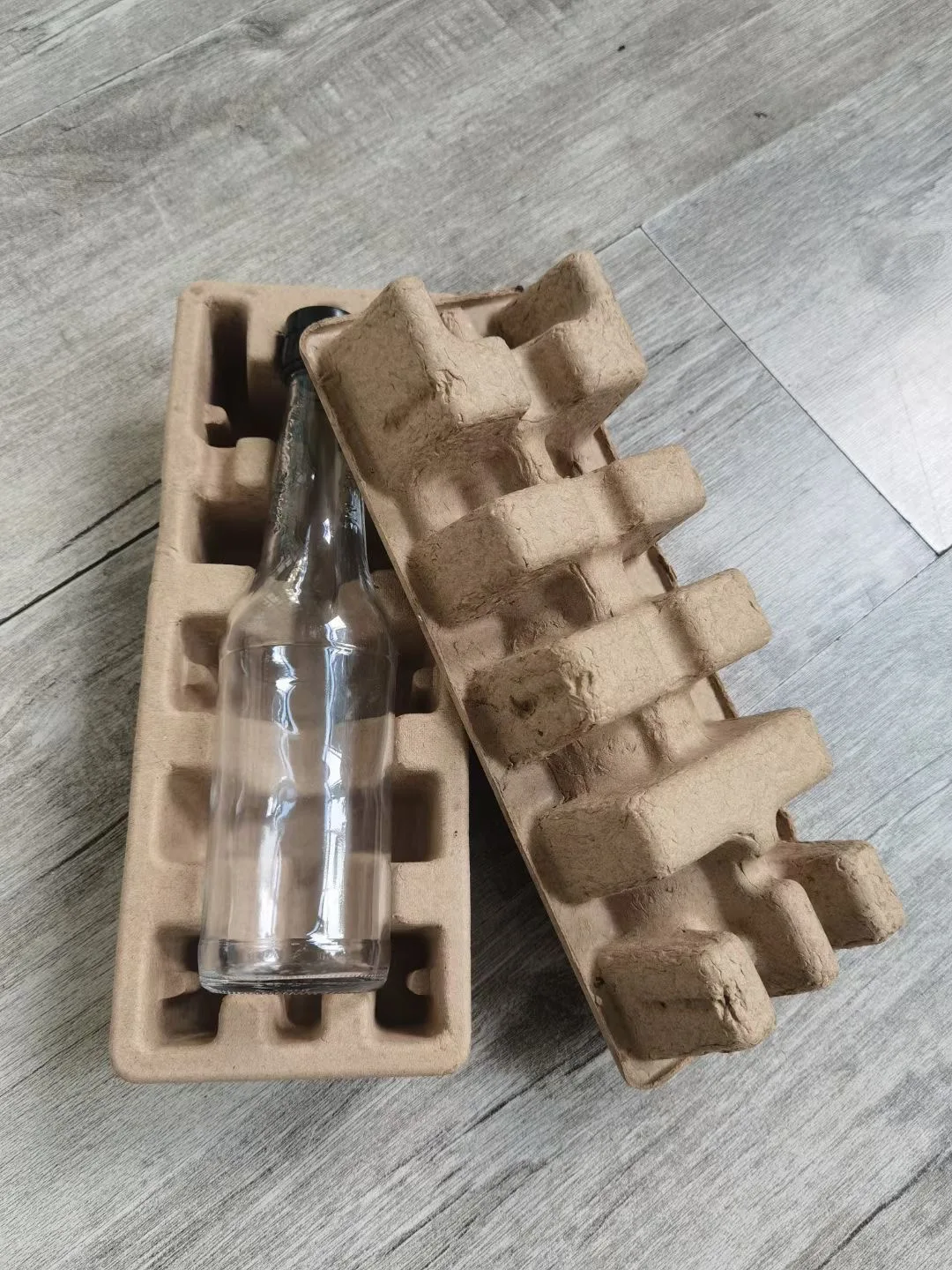 Custom wine pulp insert with corrugated outer box pulp fiber wine packaging shipper