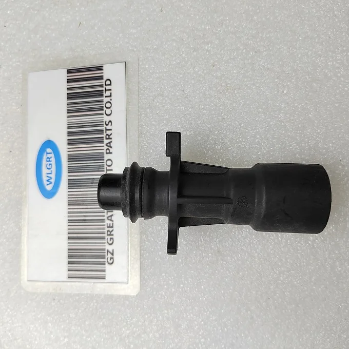 WLGRT OEM LR028136 Water Pump To Oil Cooler Pipe For Land Rover Range Rover L405 L320 L494 L560