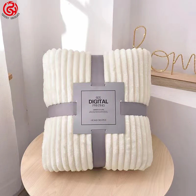 Super Soft Dyed Polar Flannel Fleece Modern Solid Color Design Polyester Striped Throw Blanket Plush Sofa Blanket