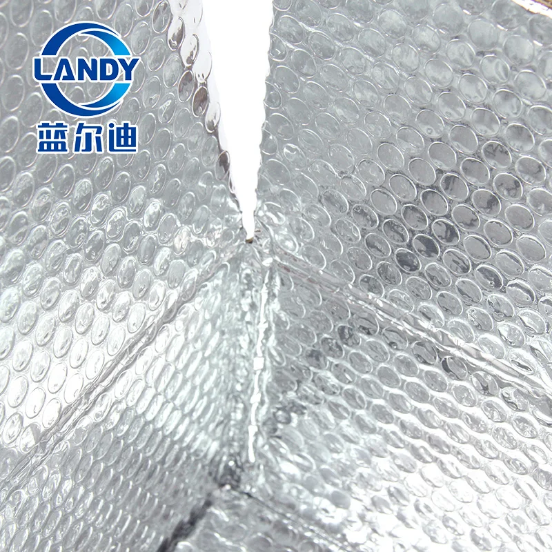 Frozen fresh fish paper packaging shipping fish box overnight in hot weather
