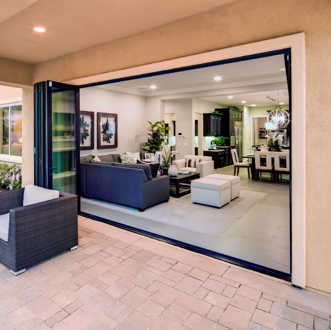 Customized waterproof exterior aluminum accordion doors glass bifold doors patio bi folding door