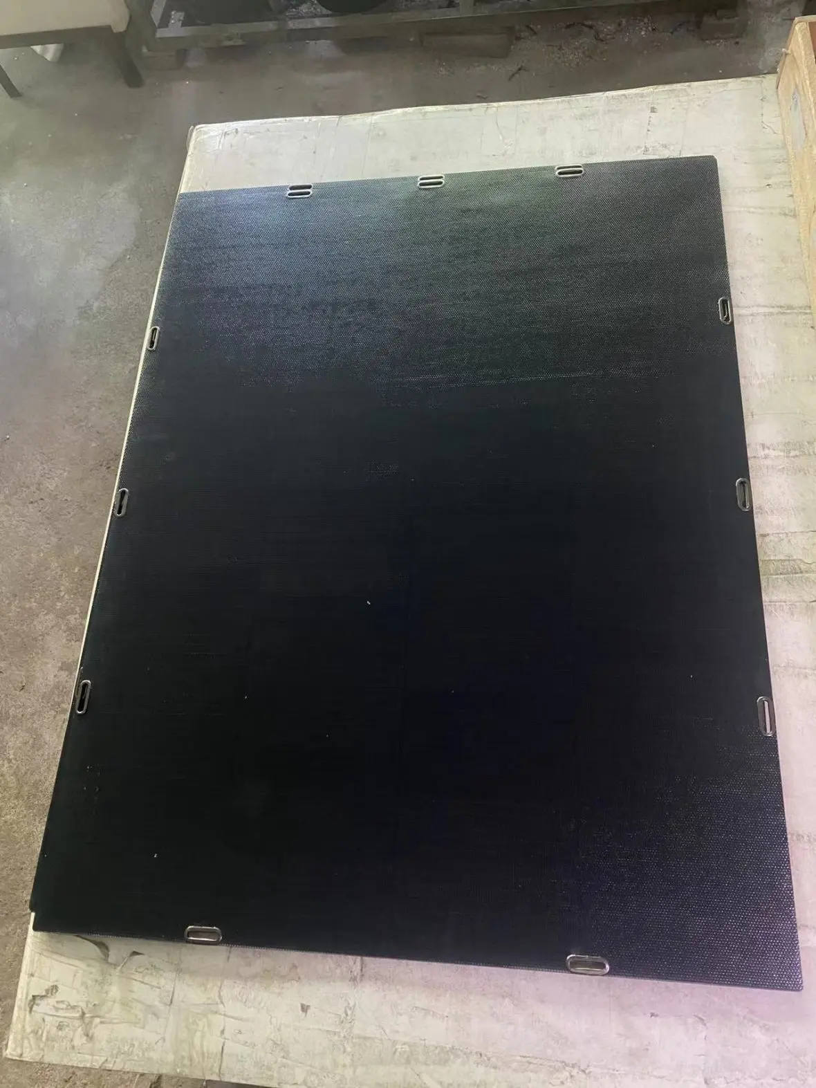 Shenzhen Factory Full black ETFE flexible solar panels 50W-300W for Customers customized service
