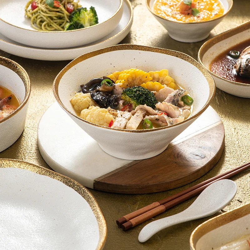 Hot sale Phnom Penh Fruit Salad Dessert Dishes White Breakfast Service Bowl Tray Sets Ceramic Plate with Gold Rim Tableware