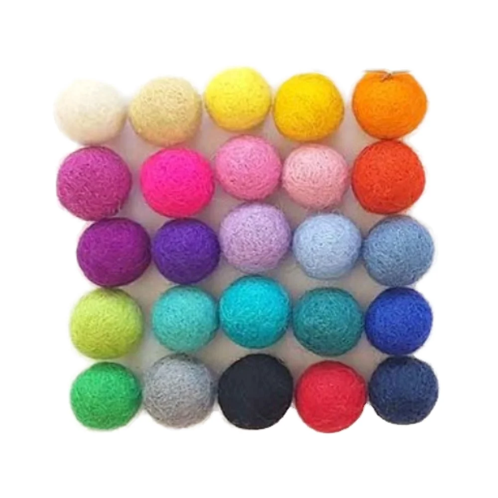 handmade Ball For Christmas Decoration wool felt catnip balls