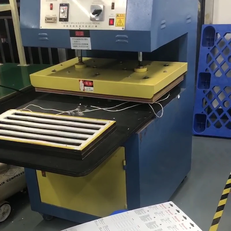 Lowest Price Made In China Led Light Finished Product Mini  Automatic Blister Packing Machine