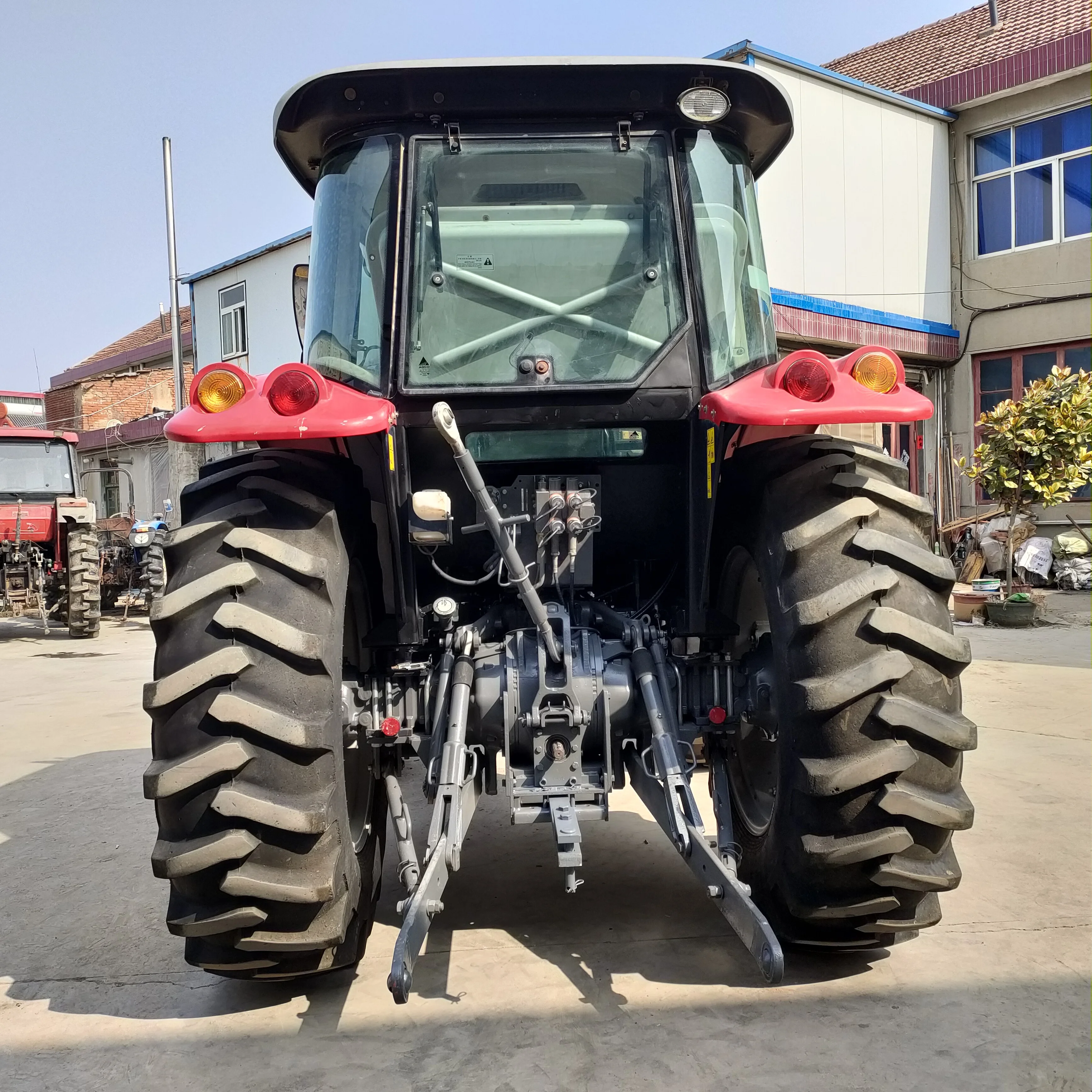 Second hand tractor with brand of Massey Ferguson 375 model parts with year of 2016 penkins engine 4 cylinders