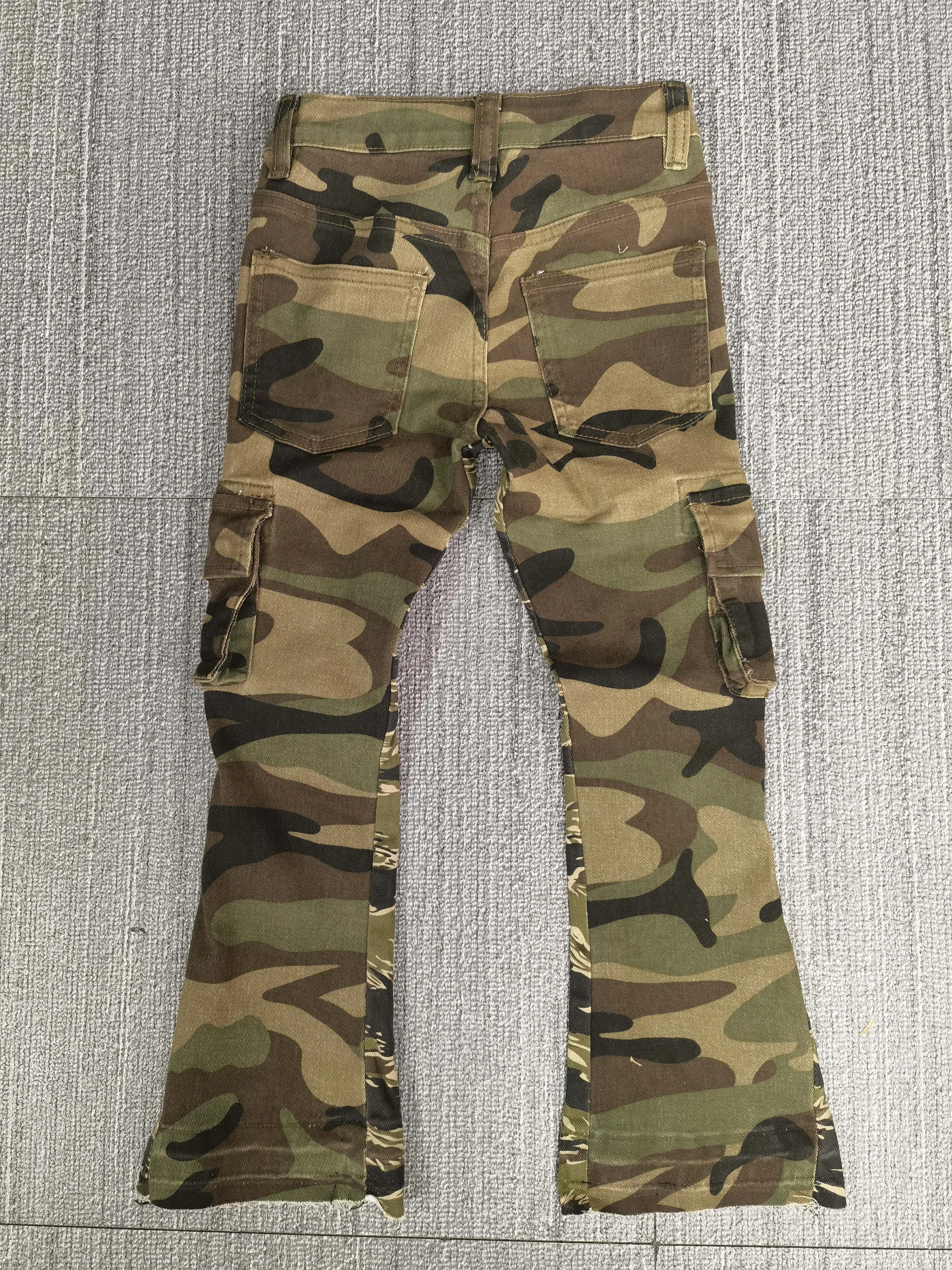 In stock New Fashion High Quality children military green camouflage cargo jeans stacked trousers for boys kids jeans