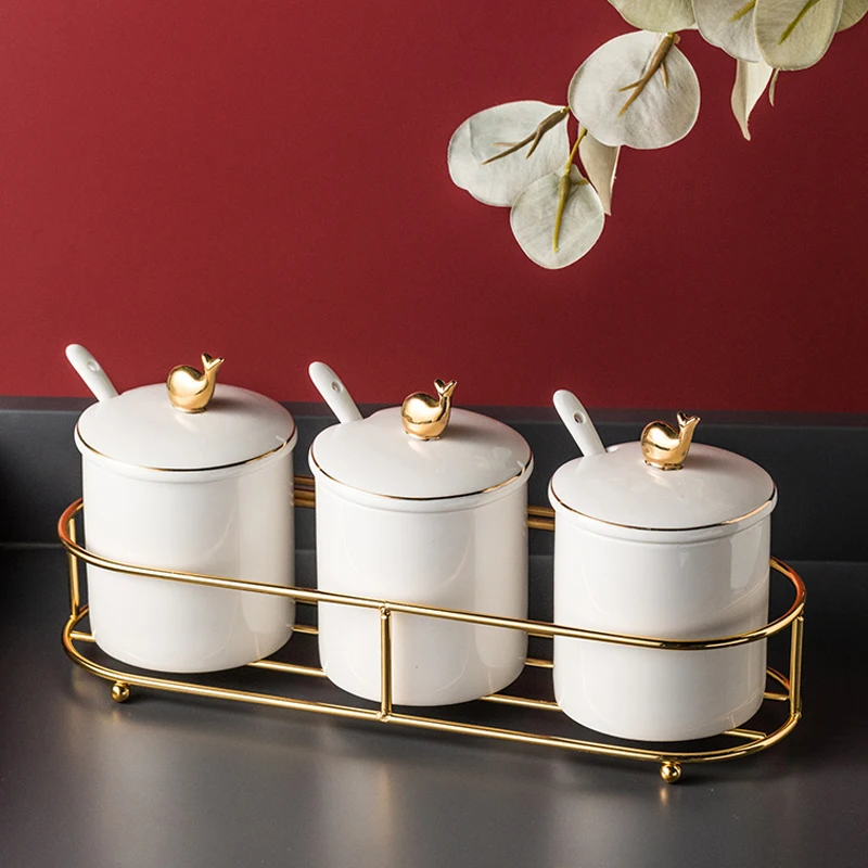 Porcelain Gold Design Kitchen Storage Bottles with Lid Tank Set Salt Shaker Sugar Bowl Spice Jar Set