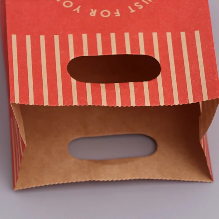 Spot square bottom takeaway brown kraft paper bag for food perforated clothing with custom logo custom kraft paper shopping bag