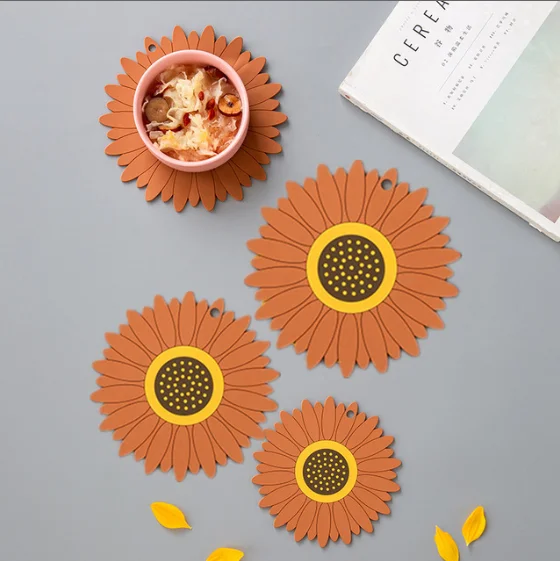 
DN0089 PVC Heat Insulation And Hot Table Mat Creative Sunflower Table Mat 