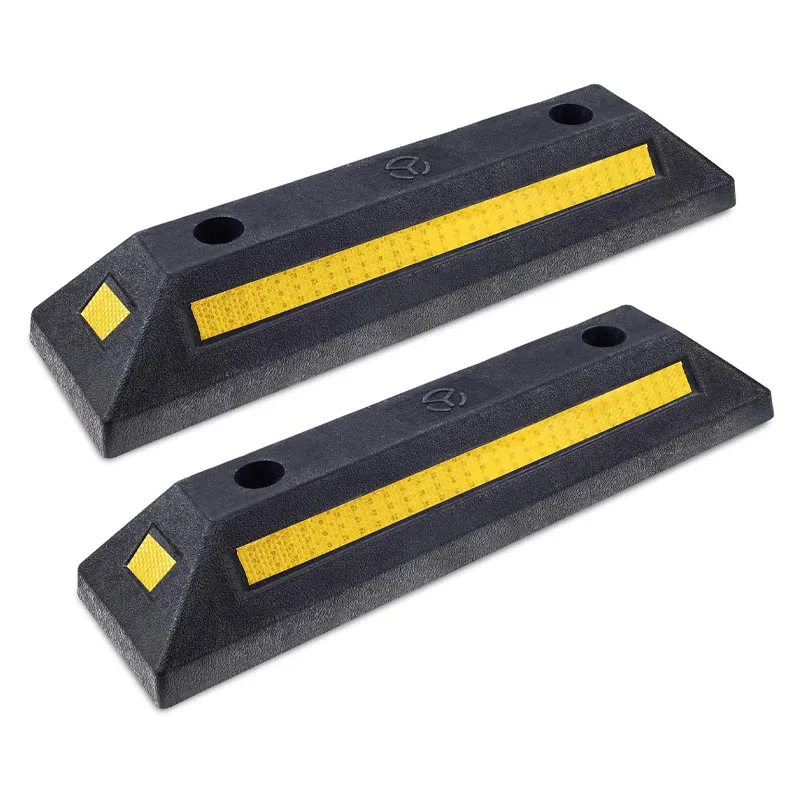 Rubber and plastic Curb, Black Heavy Duty Parking Blocks Parking Target with Yellow Reflective Stripes, Wheel Stop Stoppers