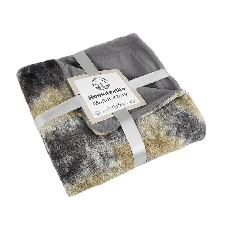 OEM ODM High Quality 100% Eco Friendly Warm And Soft  Faux Fur Throw Blanket Luxury