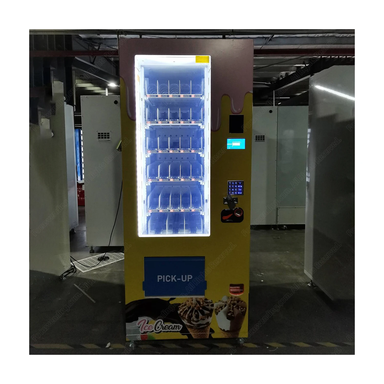 Frozen Food Ice Cream Vending Machine With Elevator System With Sticker