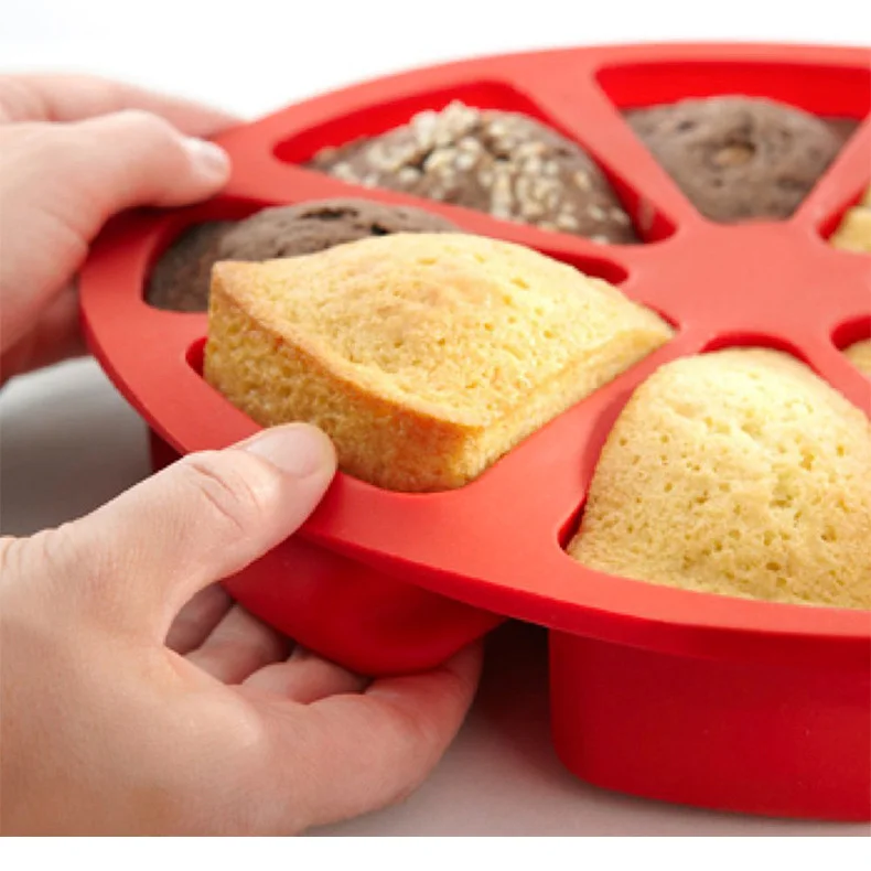 Reusable Silicone Dessert Cake Baking Mould Triangle Cavity Cake Pan 8 Hole Orange Shaped Pizza Pan For Cooking Ovens Microwaves