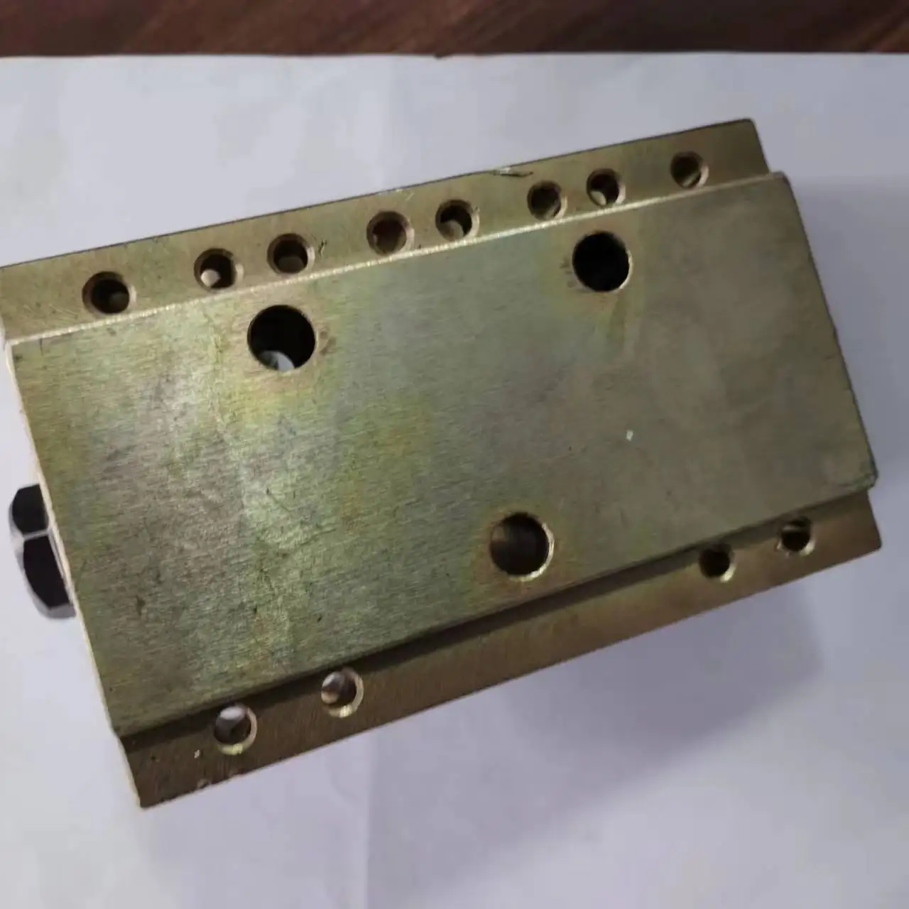 Hot selling factory price mining machinery and equipment hydraulic control two-way lock for liquid