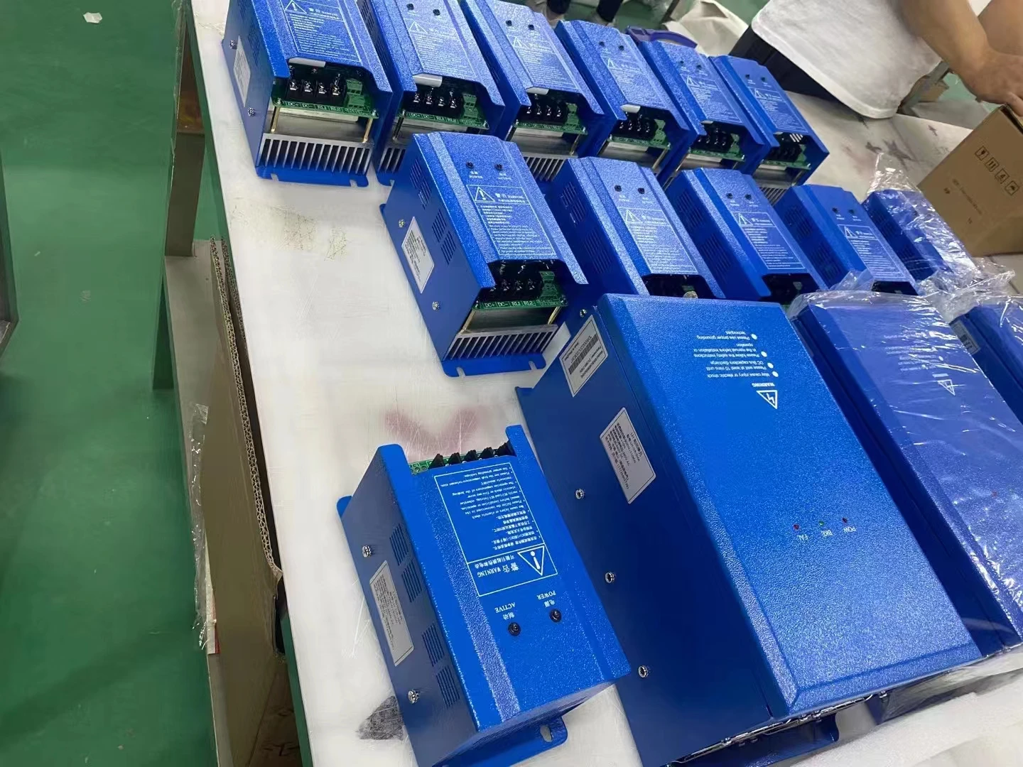 Frequency converter Universal brake unit 75kw 220V 380V  electronic parking brake actuator with control unit