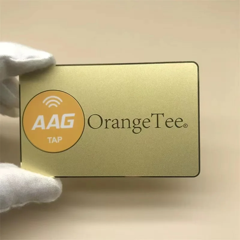 2023 Hot Personalized Luxury Gold Stainless Steel VIP Membership Blank Credit Cards Metal Business Cards for Laser Engraving