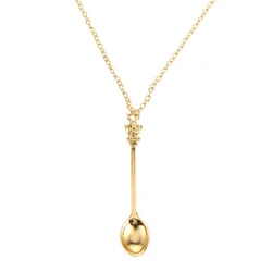 2022 Hot Selling Exquisite Jewelry Pendant Women Crown Mini Classic Spoon Necklace