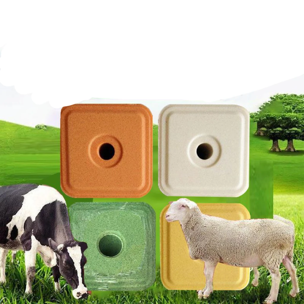 Animal salt lick block with vitamin and mineral for cattle or sheep