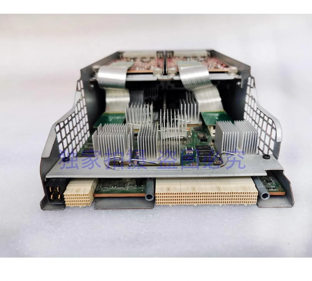 Профессиональный поставщик 00WY472 контроллер для IBM FlashSystem 900 канистровый