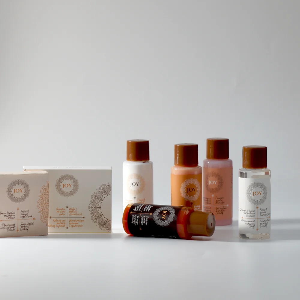 Luxury Star Hotels Custom Logo Guest Room Travel Spa Hospitality Disposable Hotel Amenities