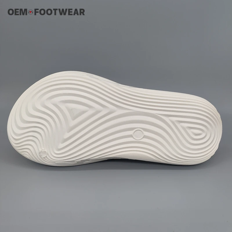 2024 Summer New Soft-soled Slippers Home Bathroom Bath Slippers Lightweight Thick Soled EVA Soft Sandals Men