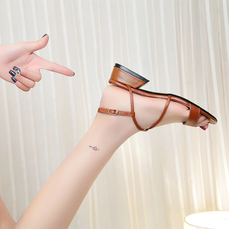 Женская обувь элегантная обувь на широком женские босоножки нет. A-68