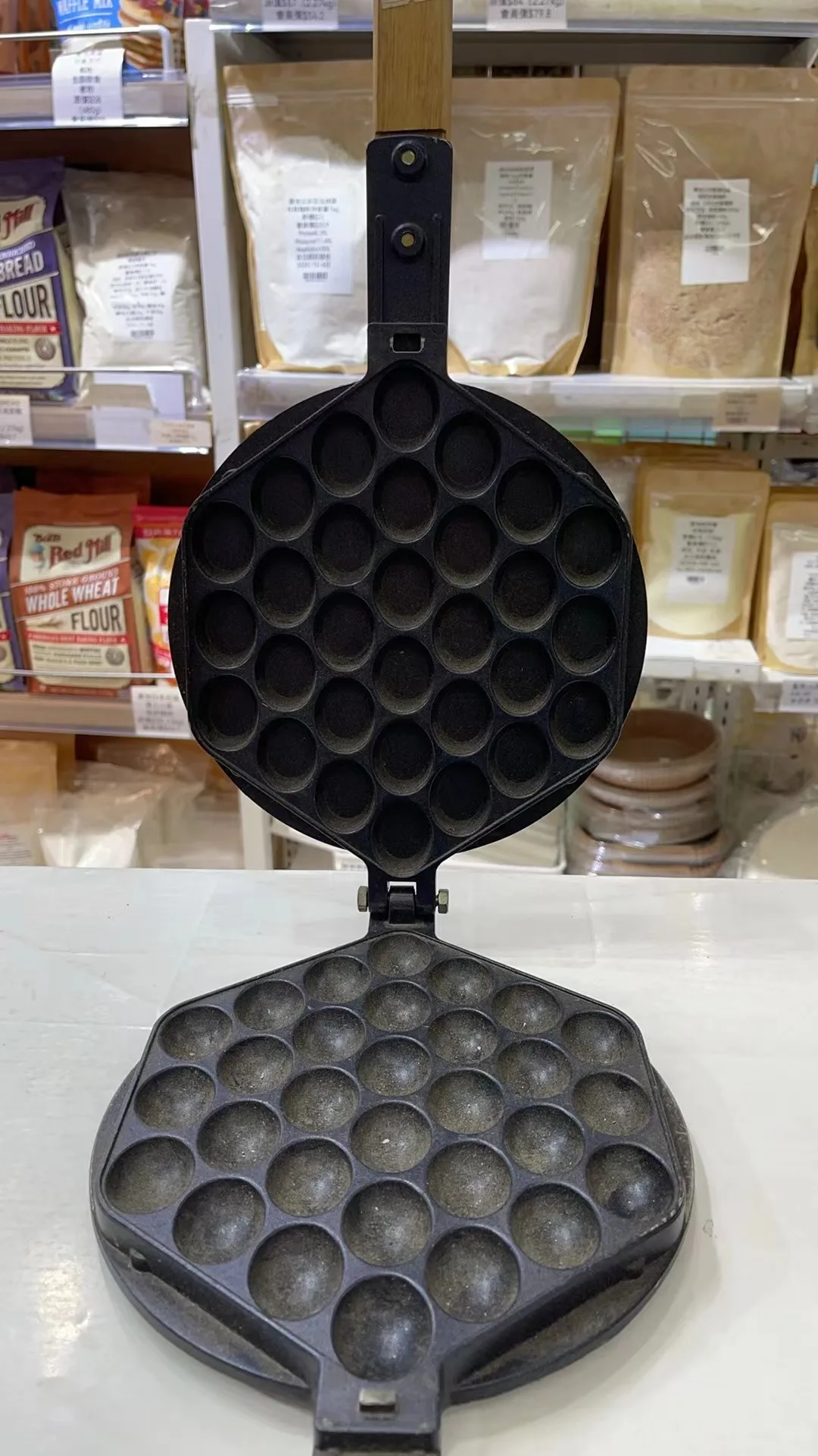 Cooking Non-stick Double Plate Round Shape Commercial Egg Waffle Maker Board