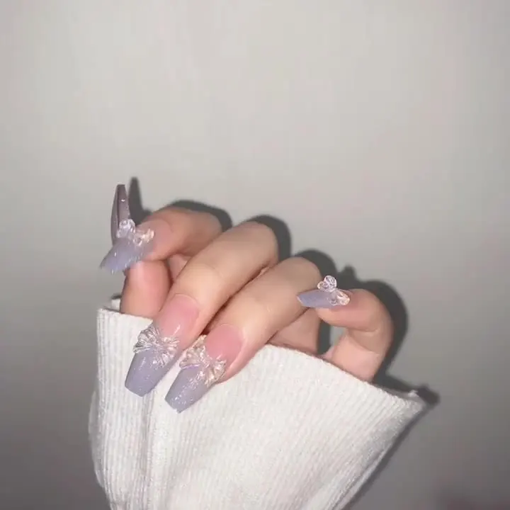 long false nails (10).jpg