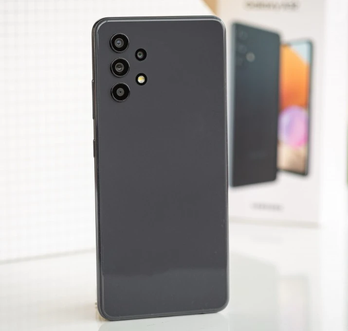 Original Unlock 6.4 Inch 64G Android A32 Smartphone Octa Core CPU LTE Cellular with English Operating Language