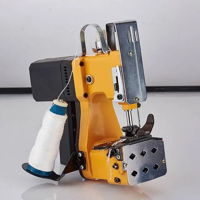 Solhui Yiwu 2020 Electric Mini Portable Handheld Domestic Button Sewing Machine Industrial Sh1724