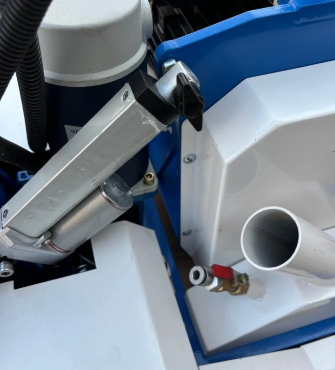 Self-Propelled Concrete Scarifier Floor Heating Milling Machine