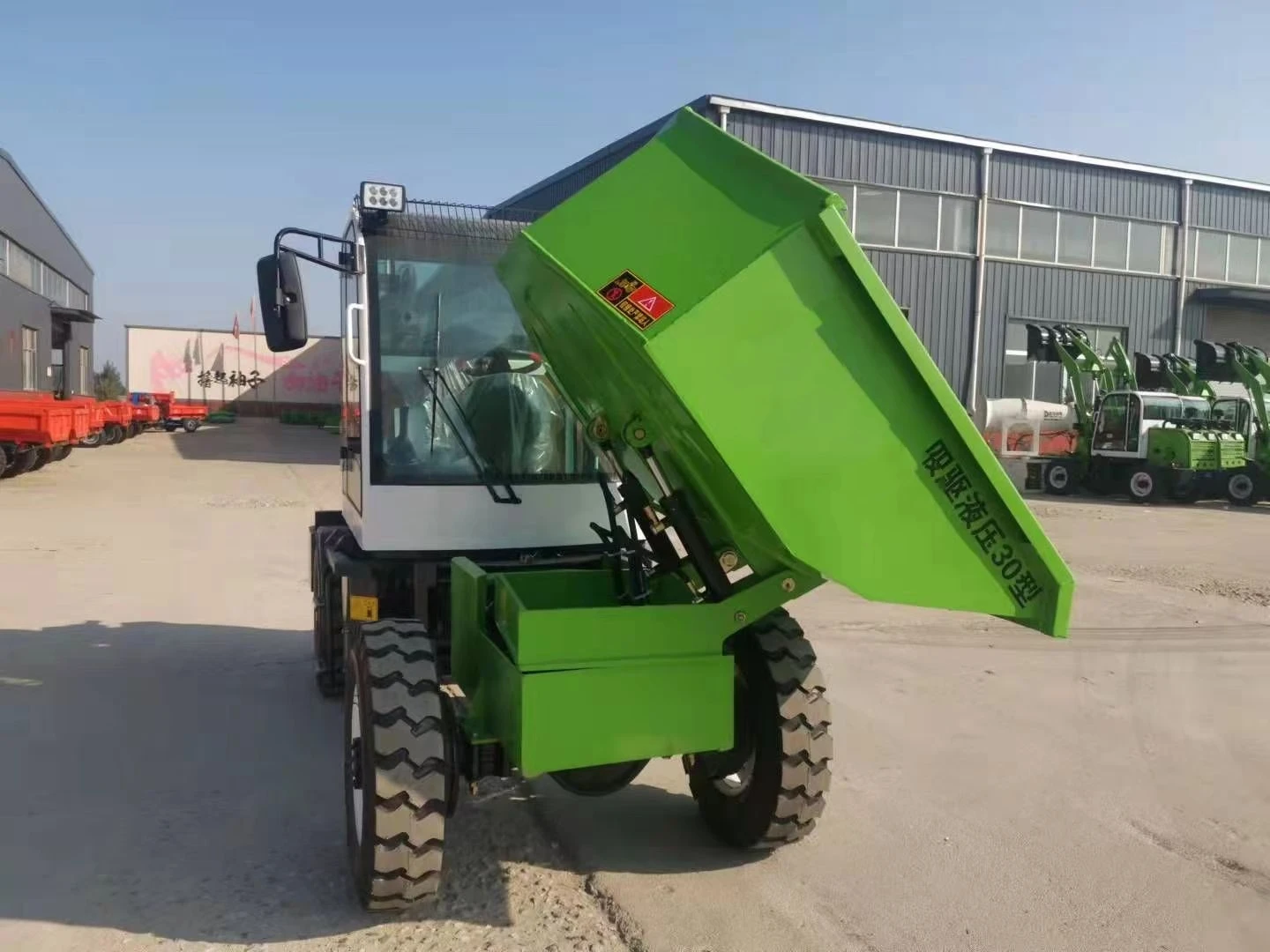 Новый самосвал грузовик дизельный двигатель 4x4 Прочный и энергосберегающий мини-грузовик