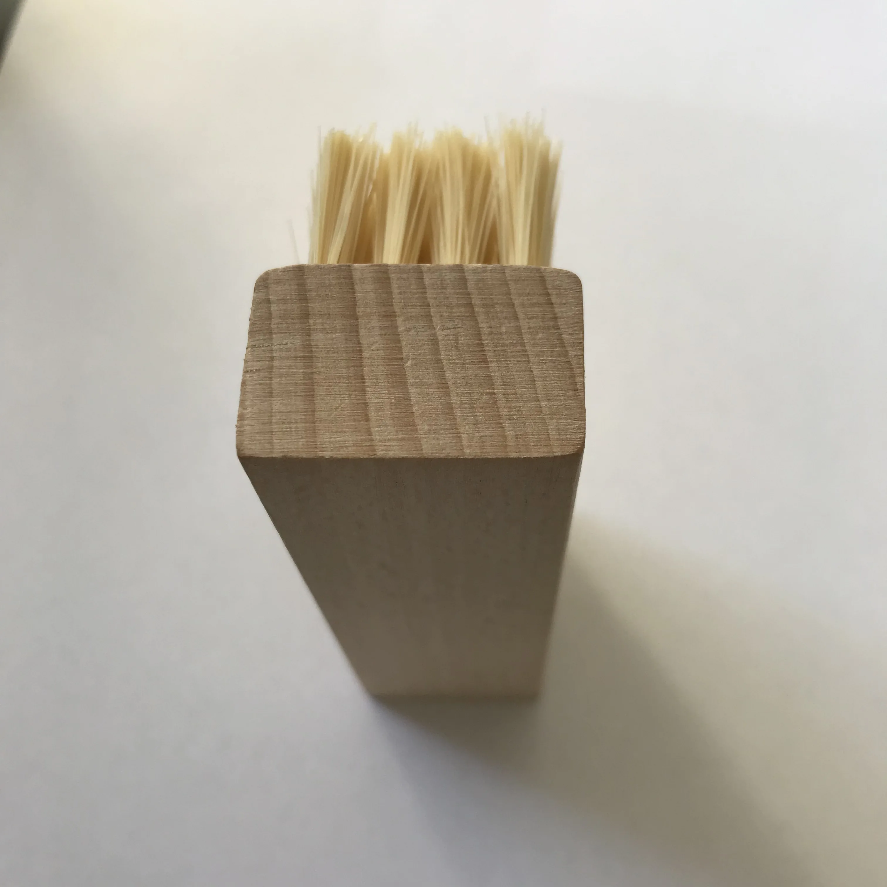 
Customized Great Beechwood Cleaning Shoe Brush for Football,Basketball 