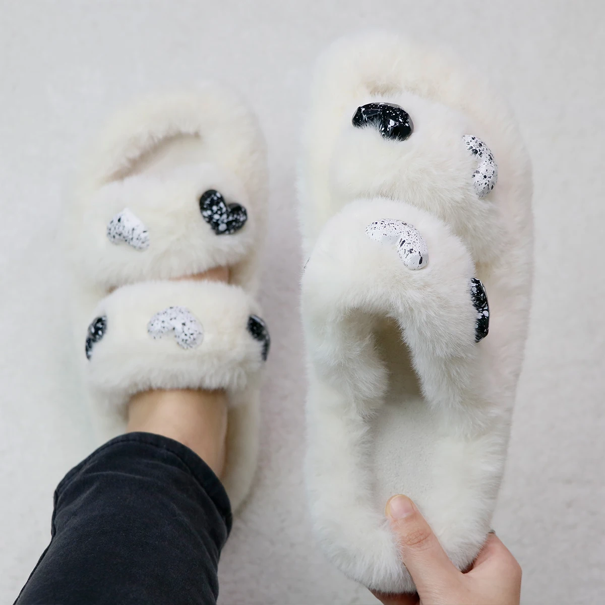 2022 OEM Custom Winter Warm Indoor Bedroom Slippers With Your Logo Heart-shaped Real Fox Fur Slides For Women