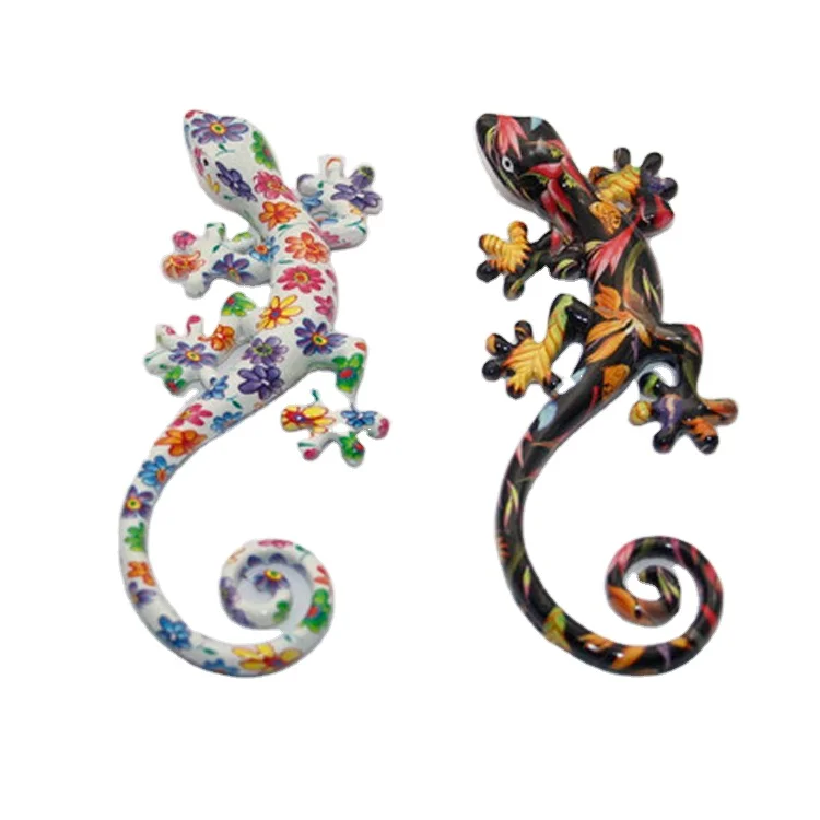Modern resin gecko hanging sculptures for wall decor resin wall lizard figurines European Style home accessories