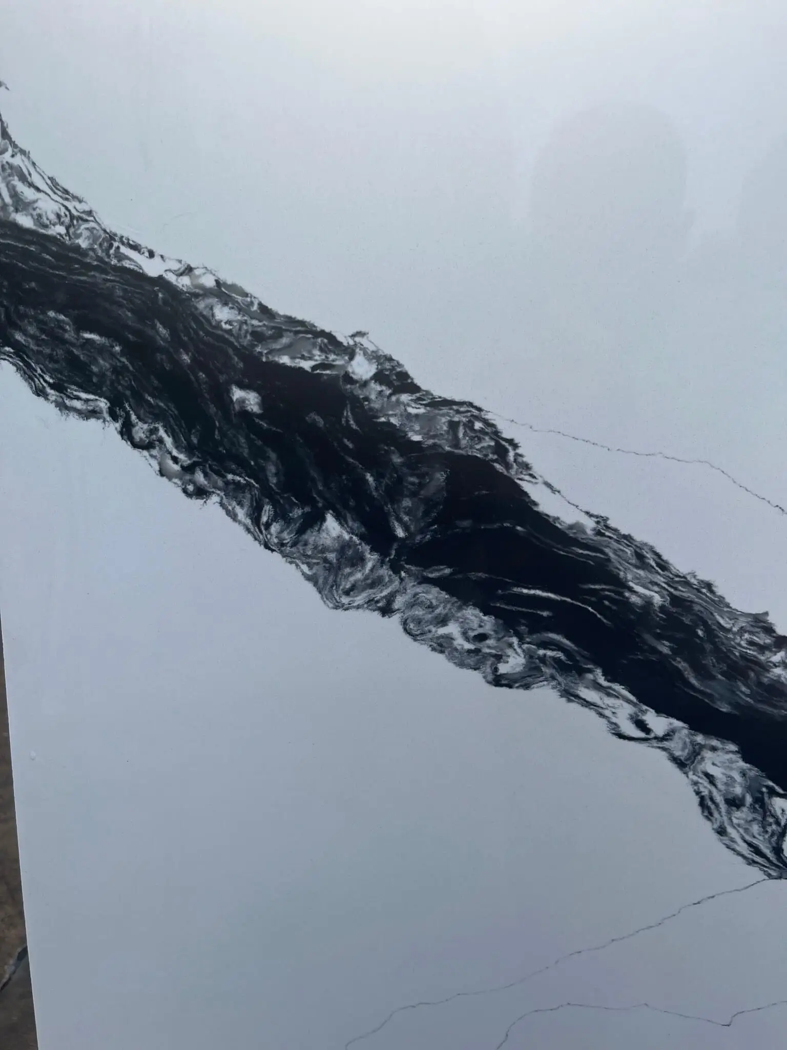 Chinese Supplier Jumbo Size Extra Large Big Wholesale Price White Calacatta Artificial Quartz Stone Slabs For Kitchen Countertop