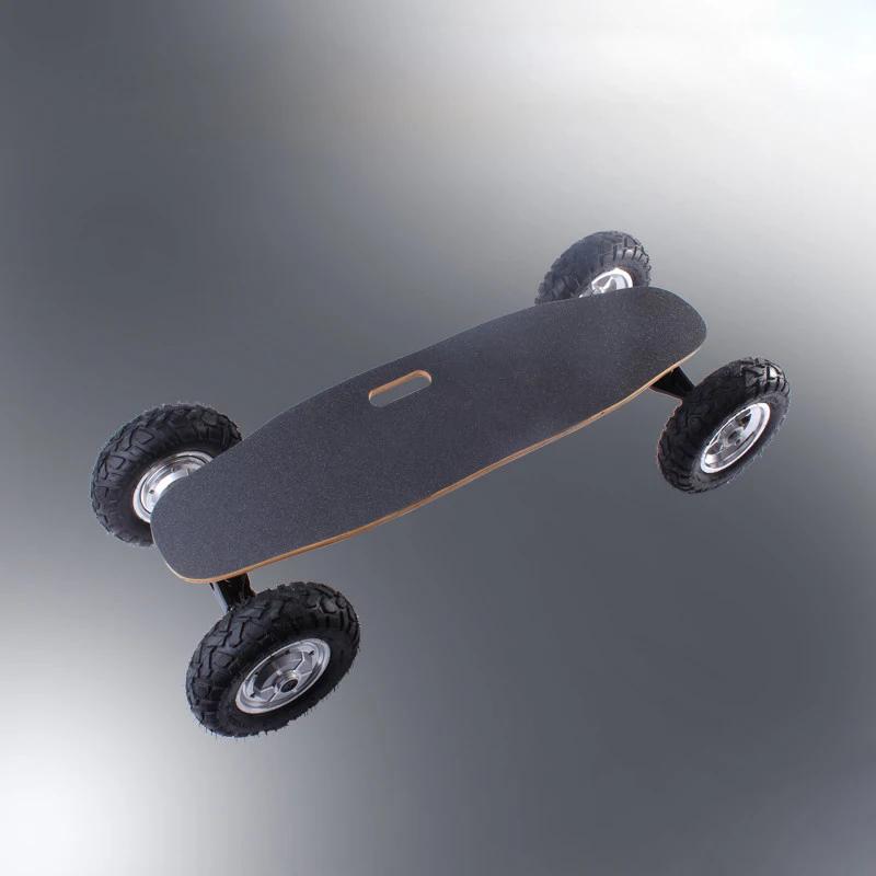
7 Layers Maple Wood Decks Outdoor Off Road Skate Boards Dual Motor Skate Boards Electric Skateboards 