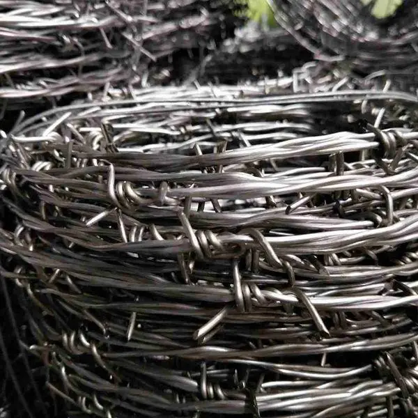 High quality china manufacture cheap galvanized razor barbed wire fence sale