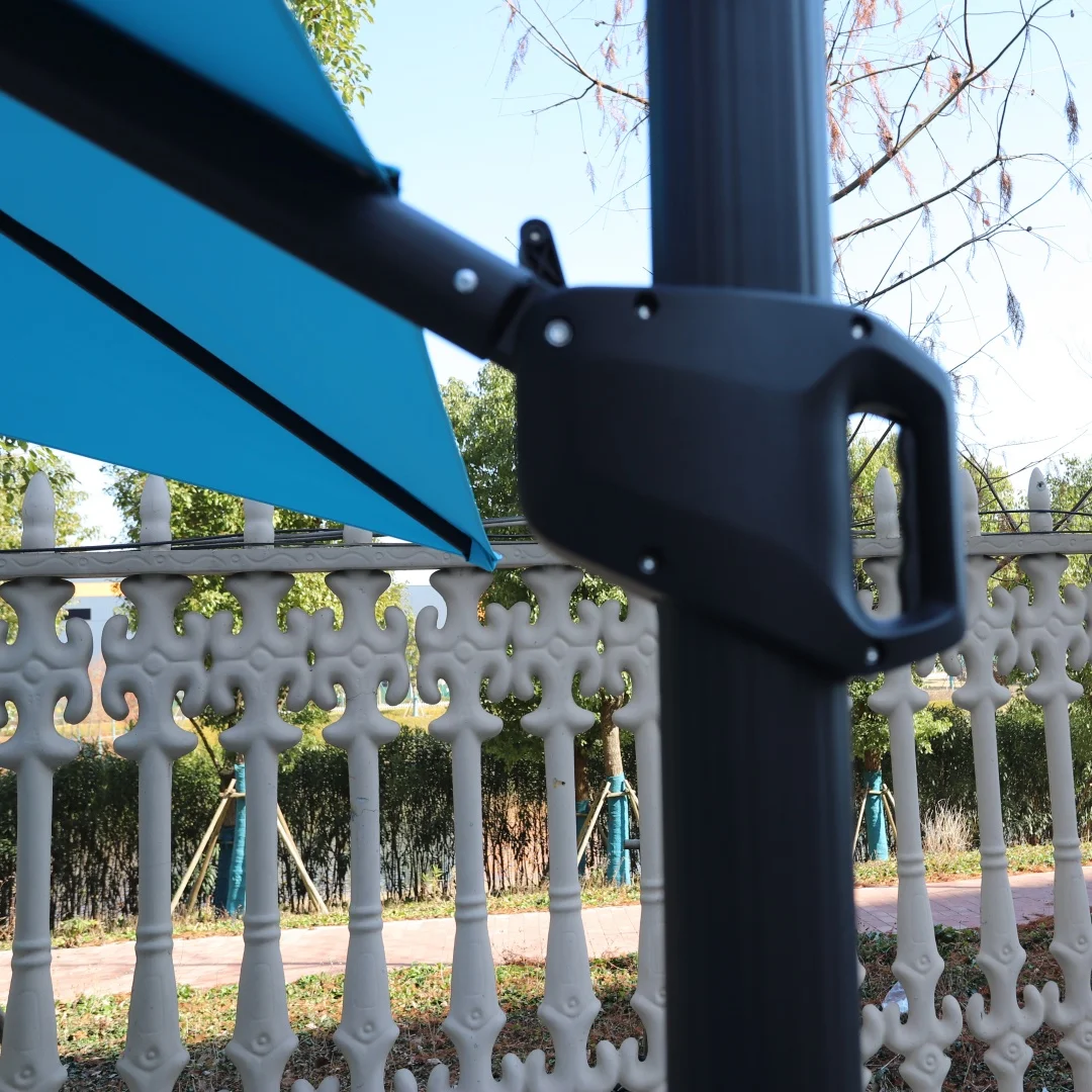 New Deign Outdoor 10-Feet Cantilever Large Light Patio Umbrella Offset Hanging LED Parasol For Garden Shading