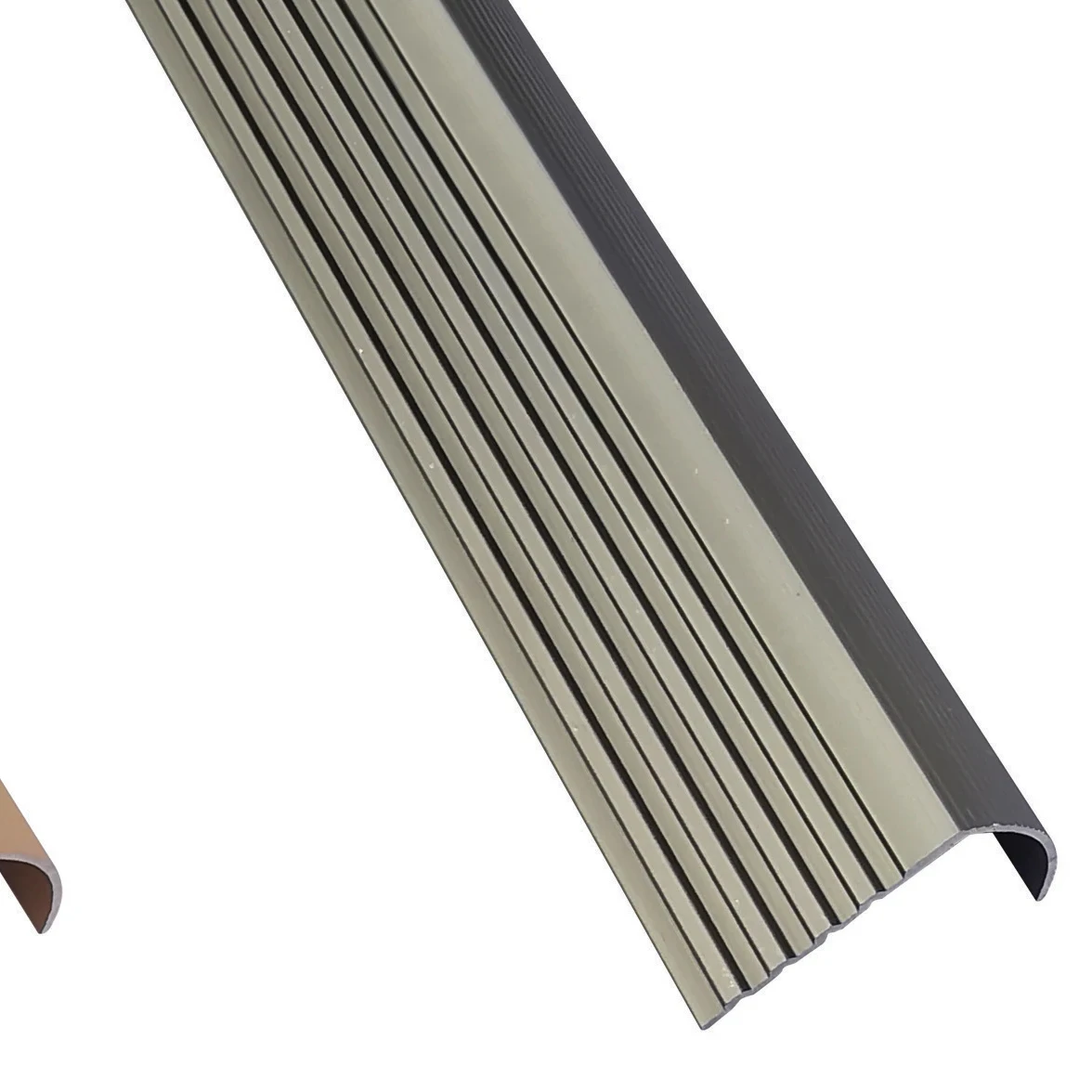 Аксессуары для напольного покрытия из алюминиевого сплава лестничное скольжение строительный материал противоскользящая подкладка стеллажей образец бесплатно