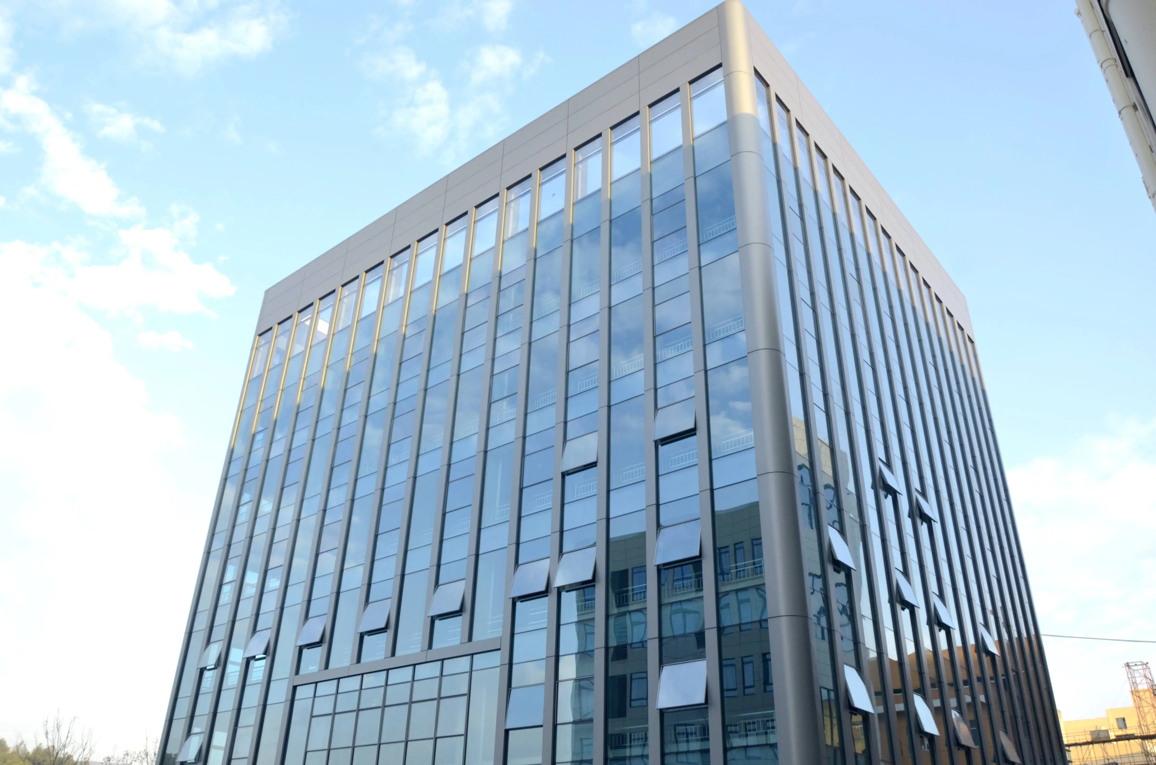 Aluminum Glass Window Wall System Tempered Glazed Design Curtain Walls Section Large Size Facade Wall For High-Rise Building