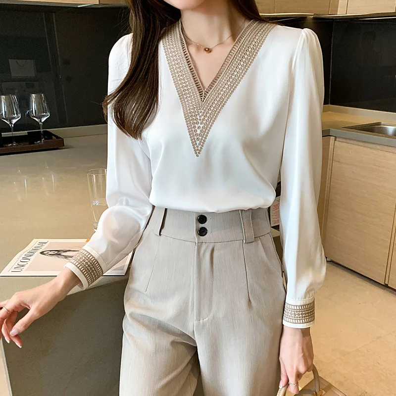 Spring/summer and autumn new fashionable and versatile V-neck satin chiffon shirt